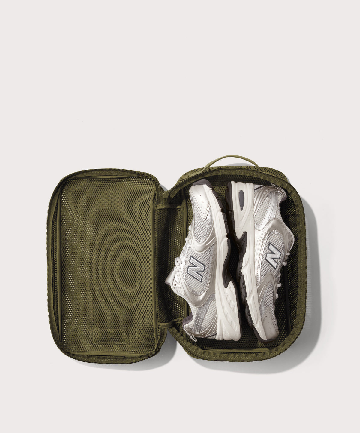 Roma Packing Cube in Dark Moss Air Mesh, Medium